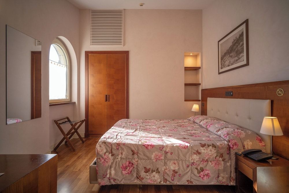 Hotel Rosa Superior Double Room 5