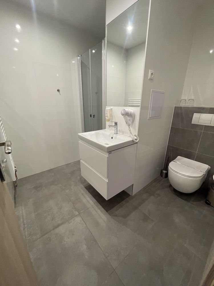 Hotel Spectrum Premium Double or Twin Room, 1 Bedroom 10