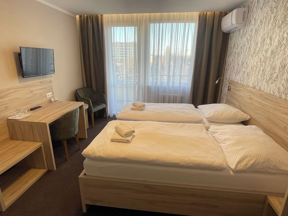 Hotel Spectrum Premium Double or Twin Room, 1 Bedroom 7