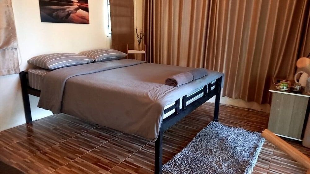 Phu Pha View Doi White House Cottage 2