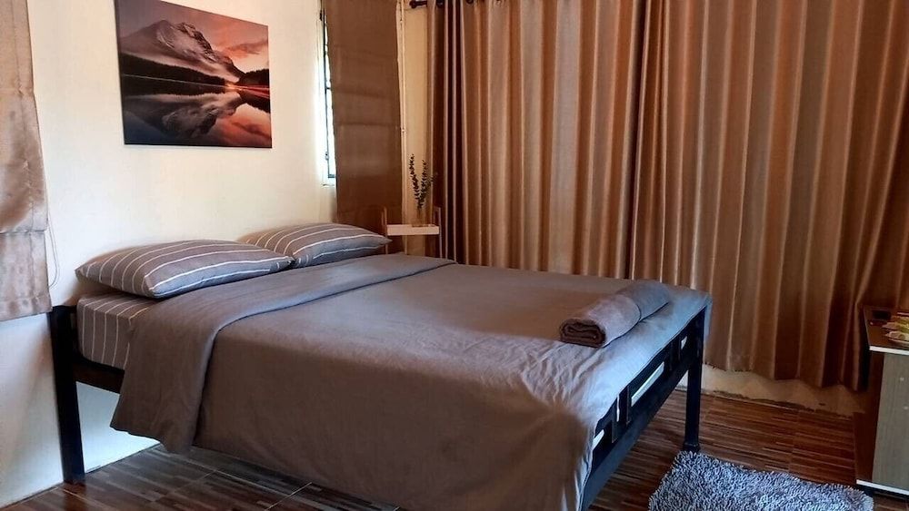 Phu Pha View Doi White House Cottage 4