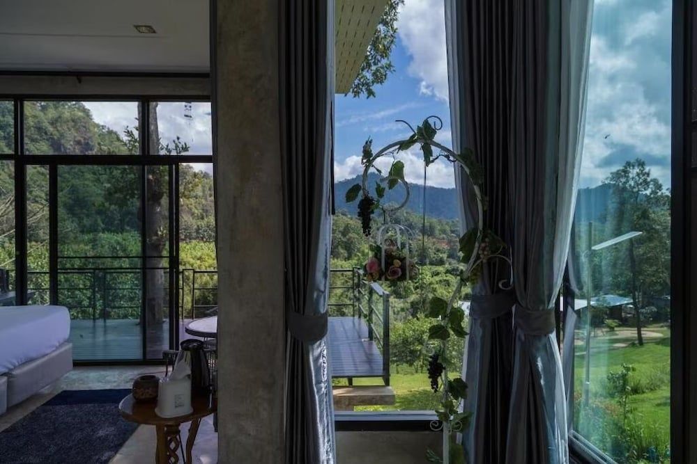 Phu Pha View Doi Tree House Terrace 5