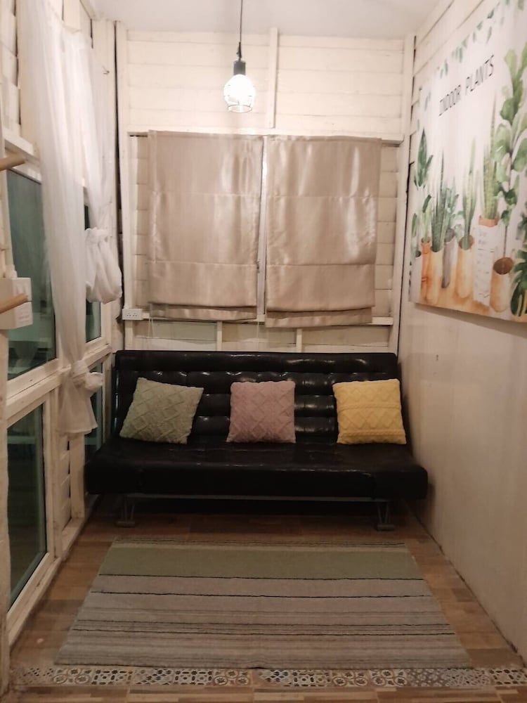 Phu Pha View Doi White House Cottage 9