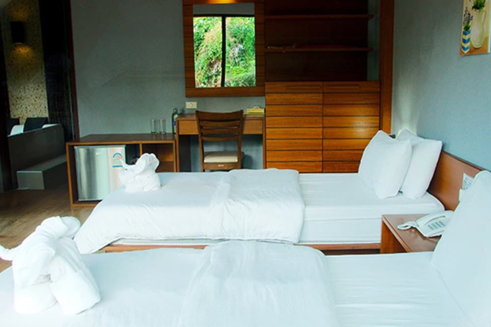 The Grace Amphawa Resort Deluxe Canal 4