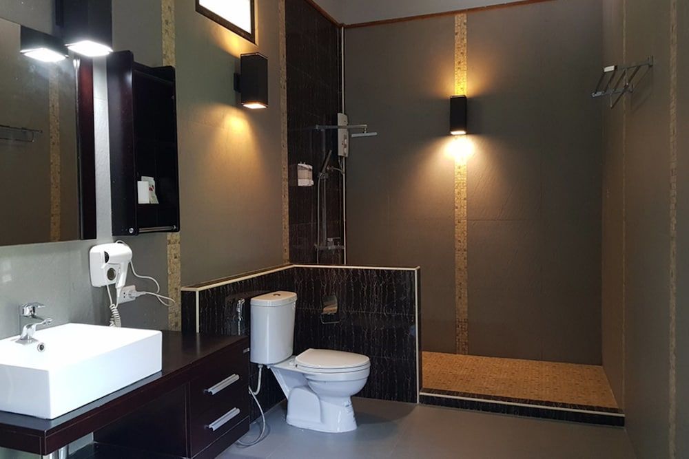 The Grace Amphawa Resort Deluxe Canal 11