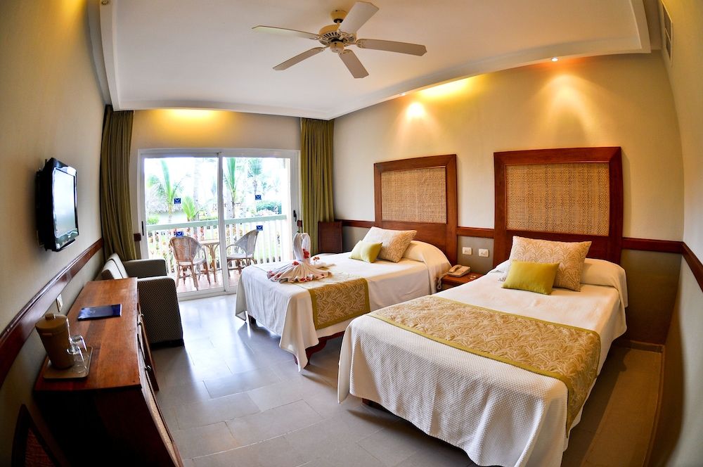 Superior Room, Ocean View (2 adults 1 child)