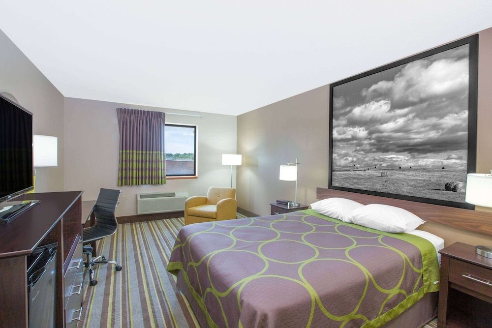Room, 1 King Bed, Non Smoking