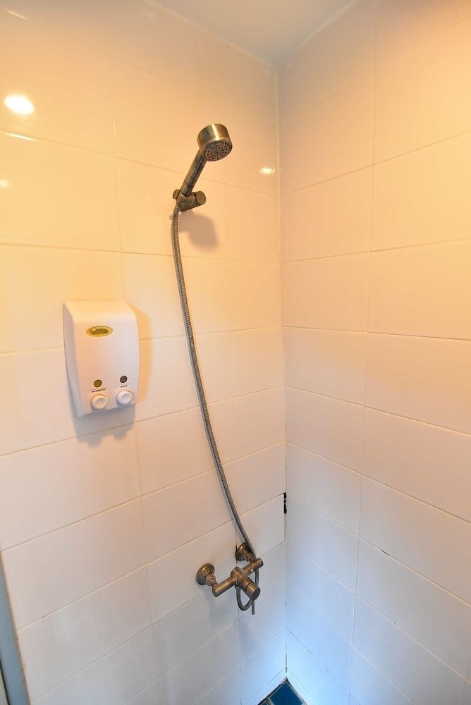 L42 Hostel Standard Double Room 10