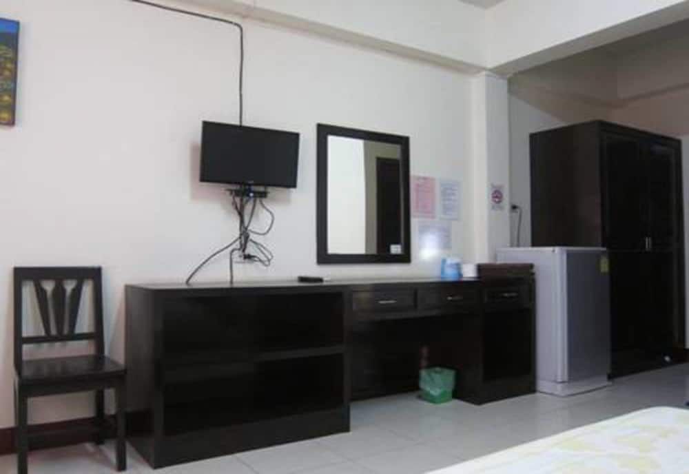 Amonruk Hotel 1 Standard Double Room 4