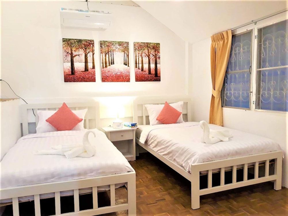 Deluxe Twin Room, 2 Twin Beds, Non Smoking