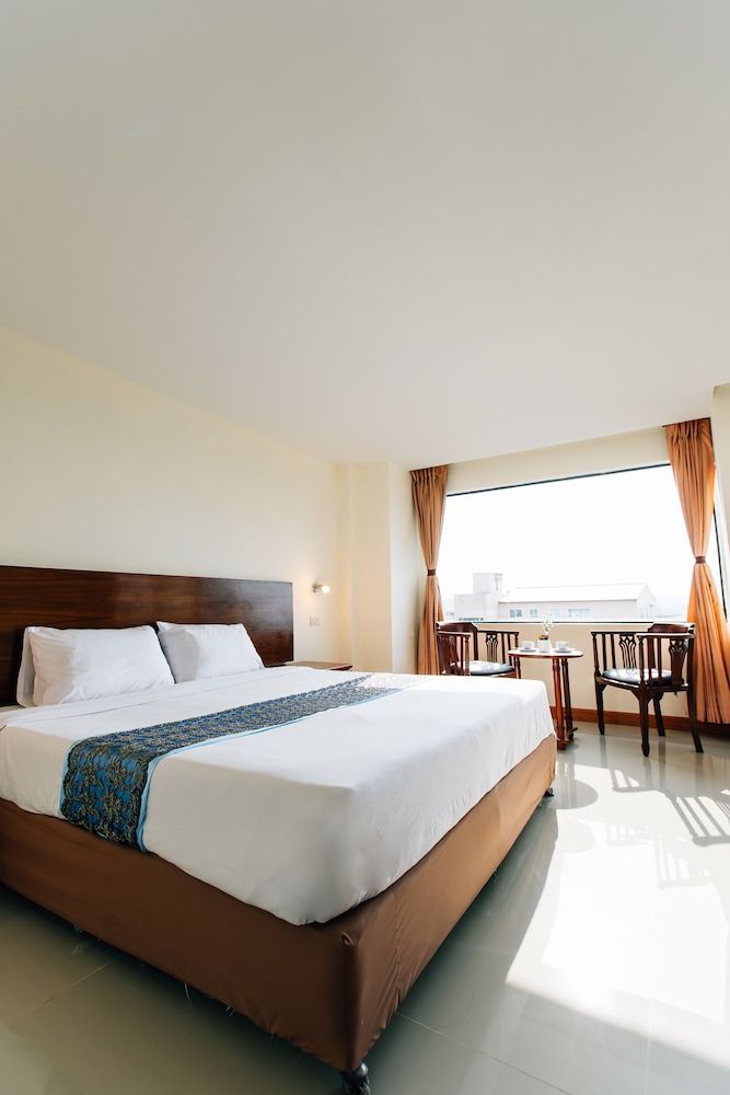 Sinkiat Thani Hotel Standard Double or Twin Room, 1 Double or 2 Twin Beds 15
