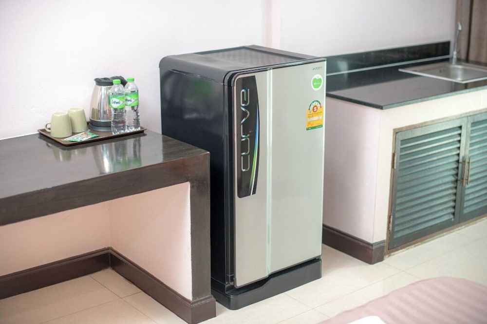 Mok Mek 72 Studio 18