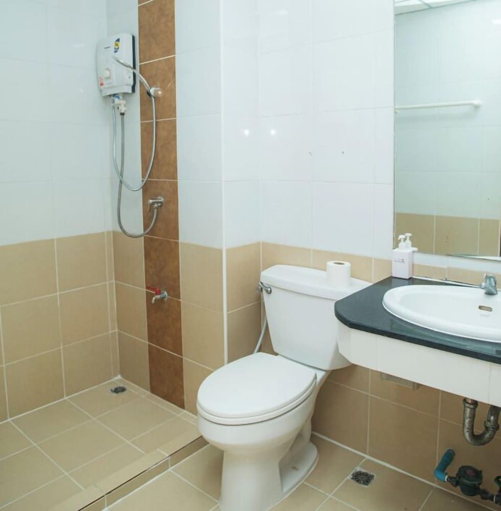 Mok Mek 72 Studio 17