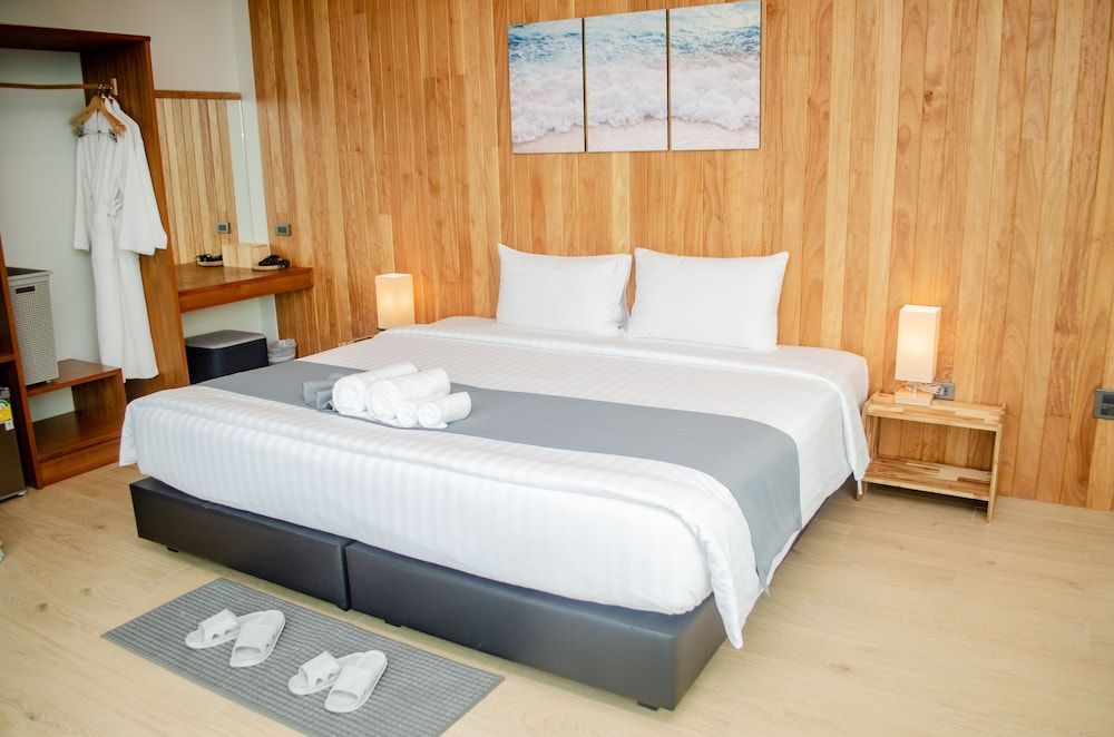 Ao Luek Panoramic Pool Villa Deluxe Room, Sea View 10