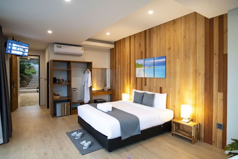 Ao Luek Panoramic Pool Villa Deluxe Room, Sea View 5