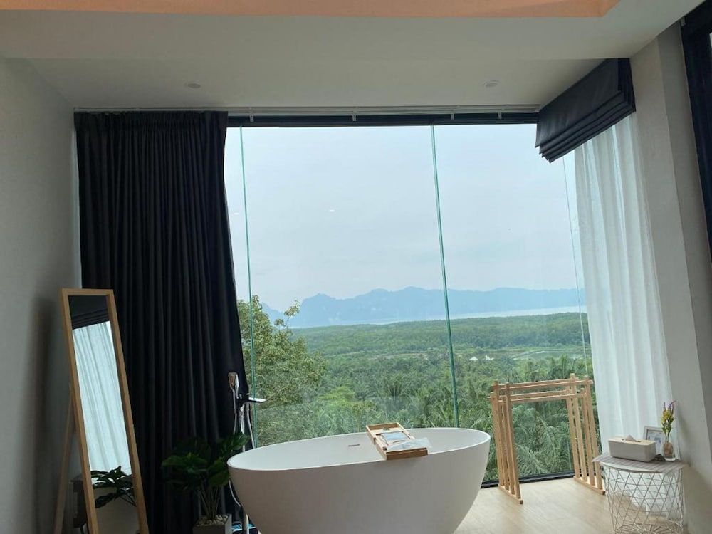 Ao Luek Panoramic Pool Villa Deluxe Room, Sea View 45
