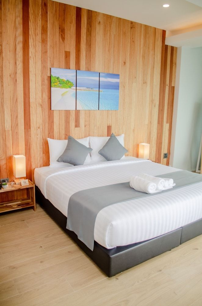 Ao Luek Panoramic Pool Villa Deluxe Room, Sea View 2