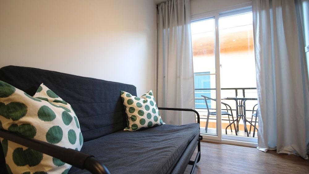 undefined Resort V - MRT Huai Khwang 9