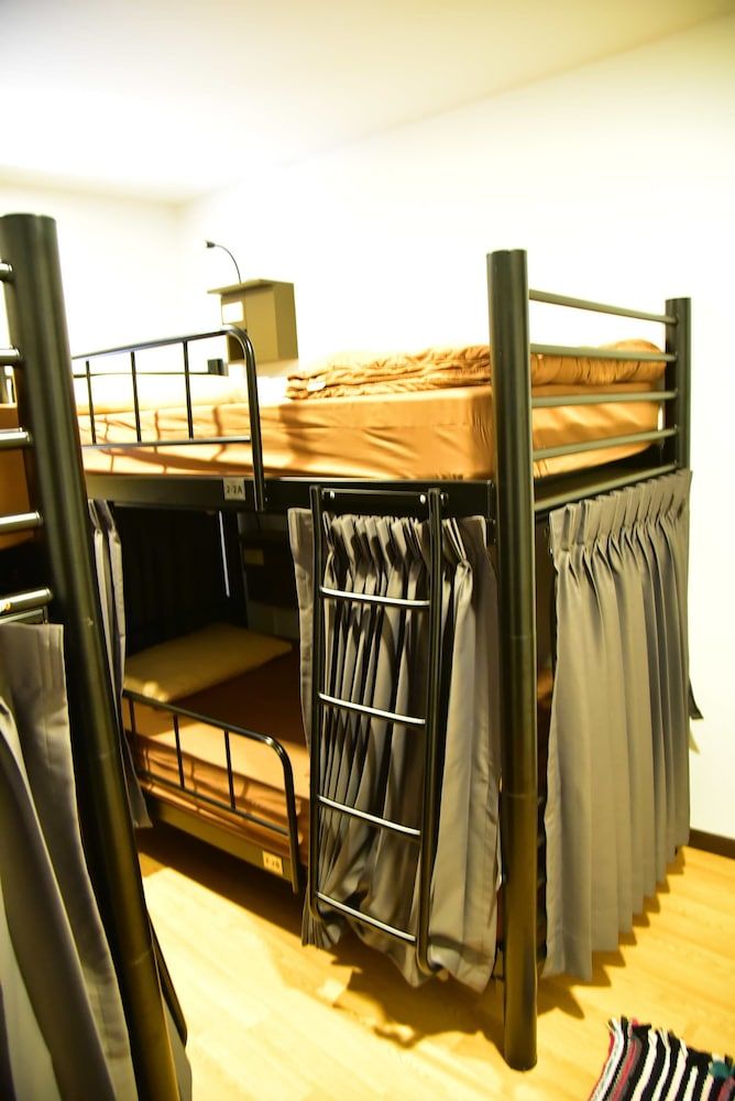 undefined Inn Trog And Inn Soi - Hostel - Adults Only 8