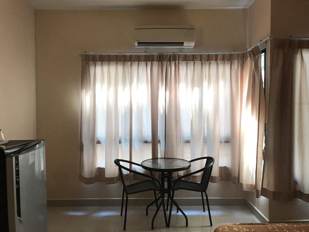 Ton Thong Resort Hotel Standard Twin Room 4