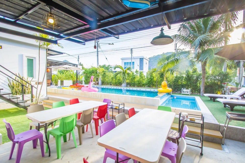 undefined Happy-Home Pool Villa 4