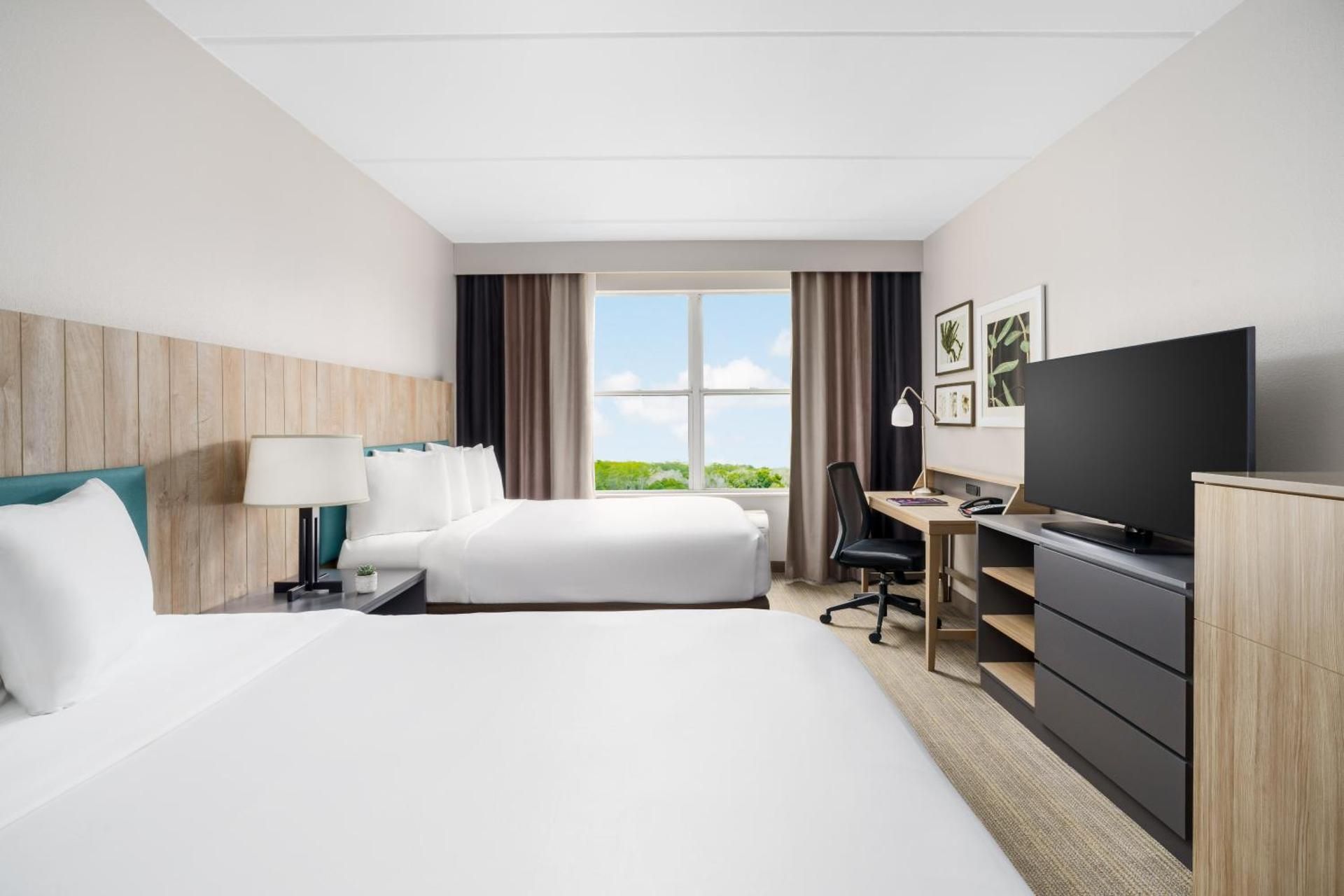 undefined Country Inn & Suites by Radisson, Orlando Airport, FL 6