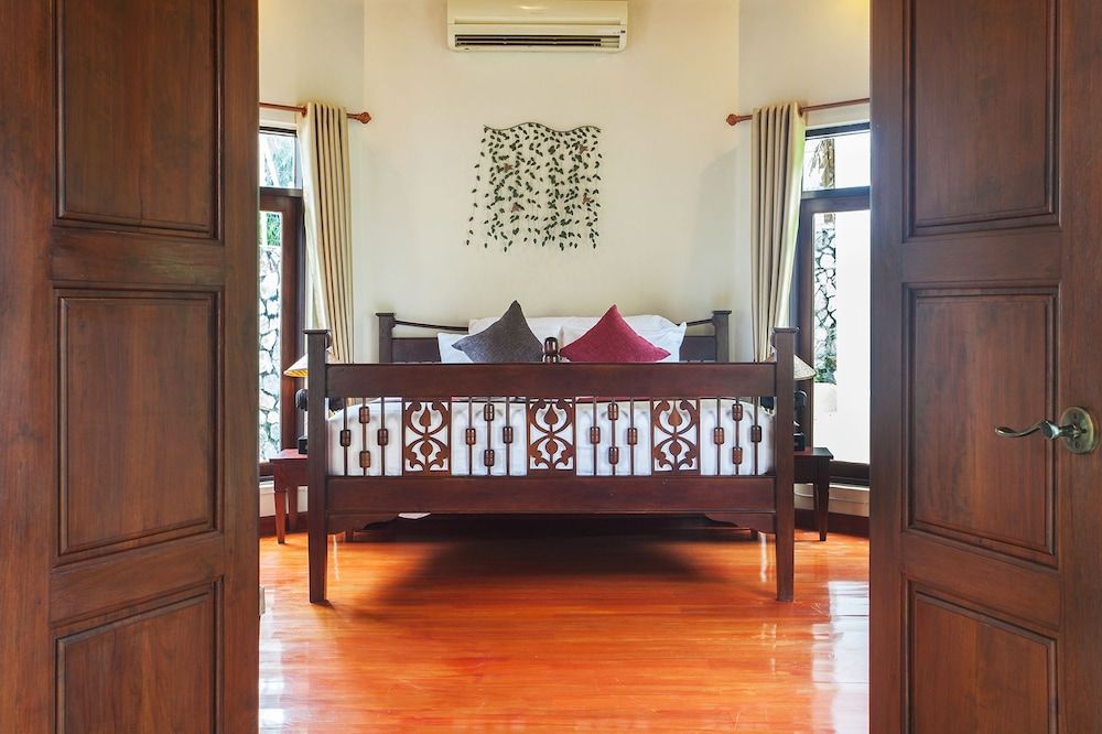 Achawalai Residence Village Deluxe Villa, 3 Bedrooms, 2 Bathrooms, Pool View 4