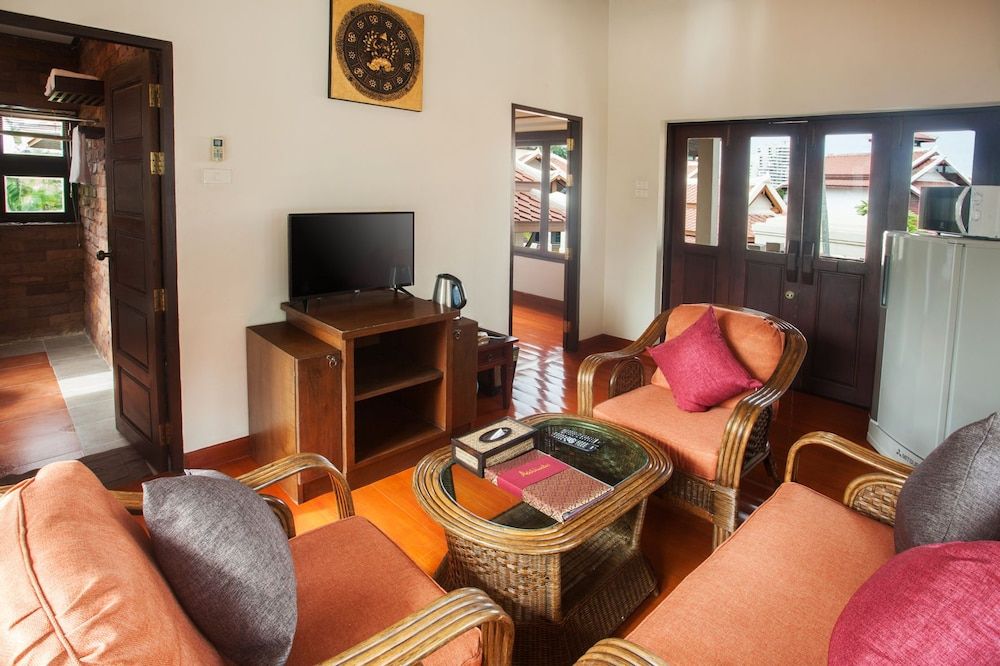 Achawalai Residence Village Deluxe Villa, 3 Bedrooms, 2 Bathrooms, Pool View 13