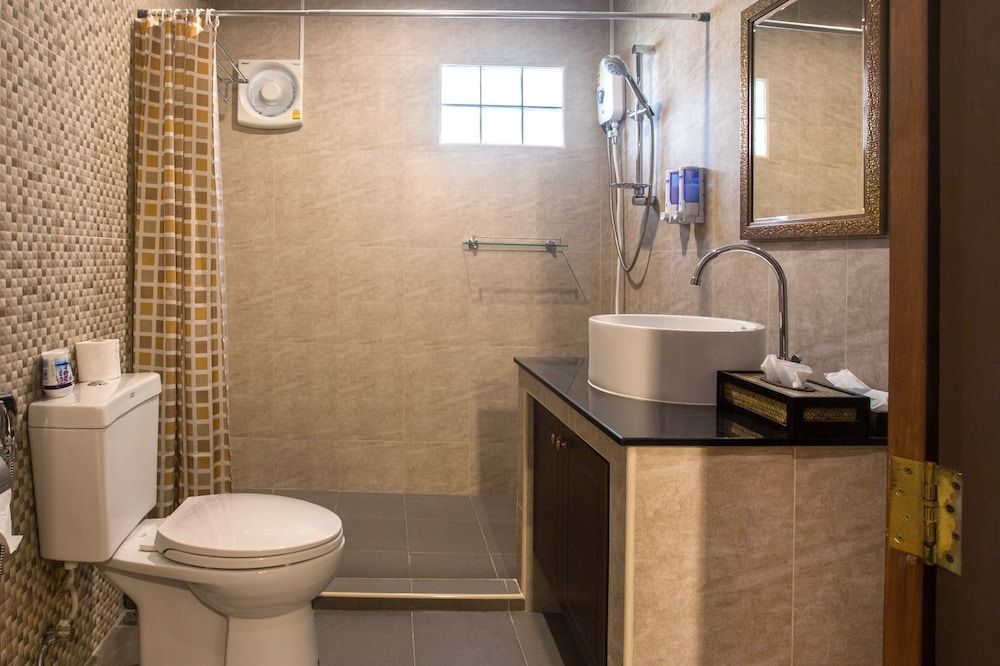 Achawalai Residence Village Deluxe Villa, 3 Bedrooms, 2 Bathrooms, Pool View 12