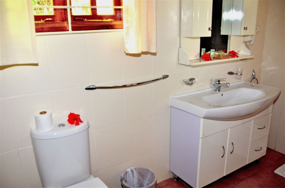 The Britannia Hotel Superior Double Room 8