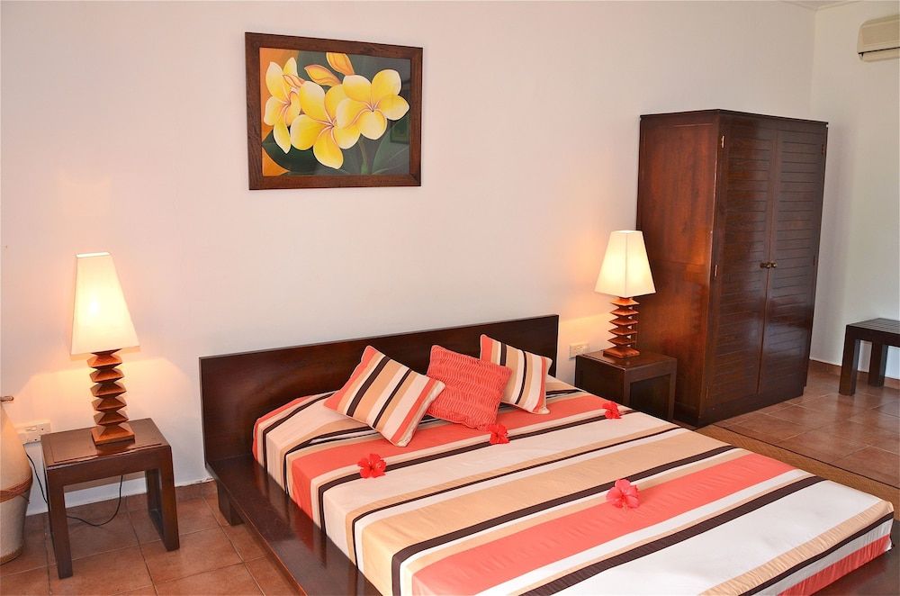 The Britannia Hotel Superior Double Room 2