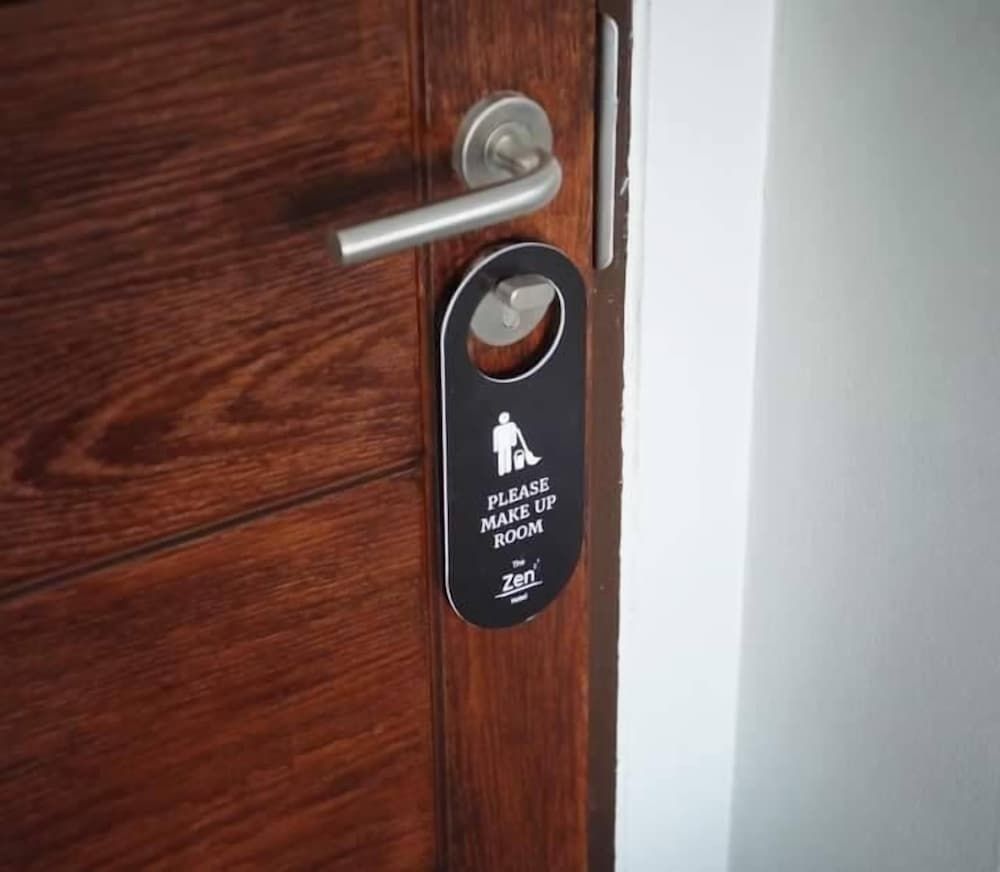 The Zen Hotel Yasothon Standard Double Room 3