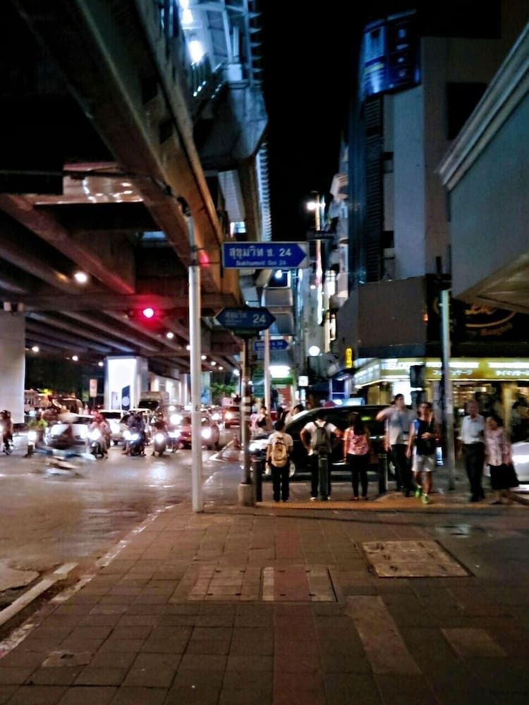 undefined BADU sukhumvit - Hostel 3