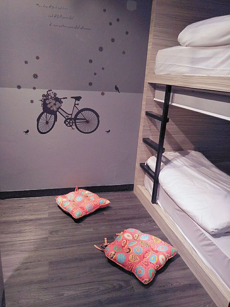 BADU sukhumvit - Hostel Economy Shared Dormitory, Women only, Non Smoking 7