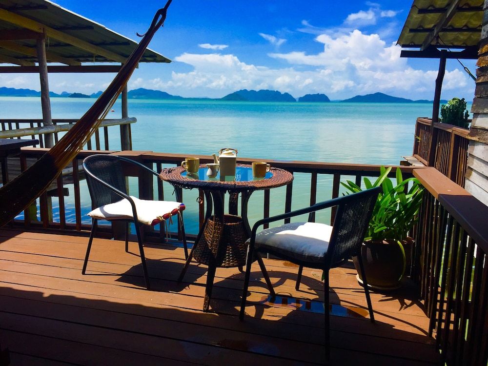 Seafront Suite Three