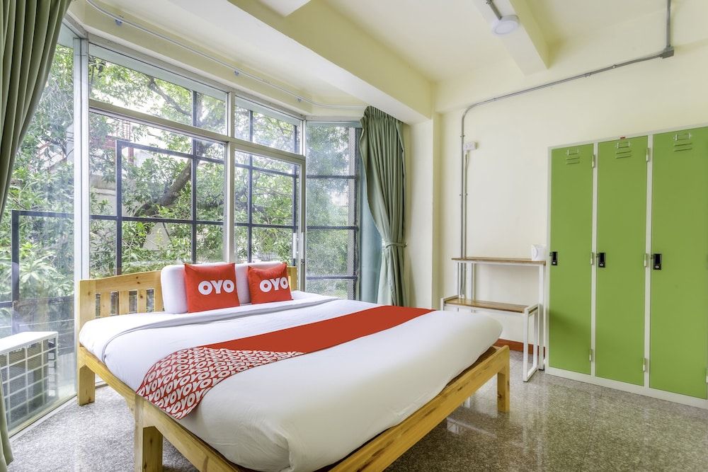 undefined OYO 928 Leaf Hostel 5