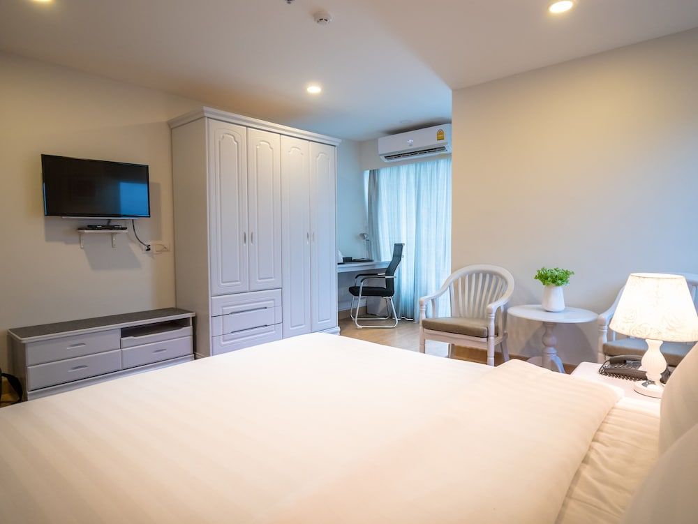 The Kinn Junior Suite Room