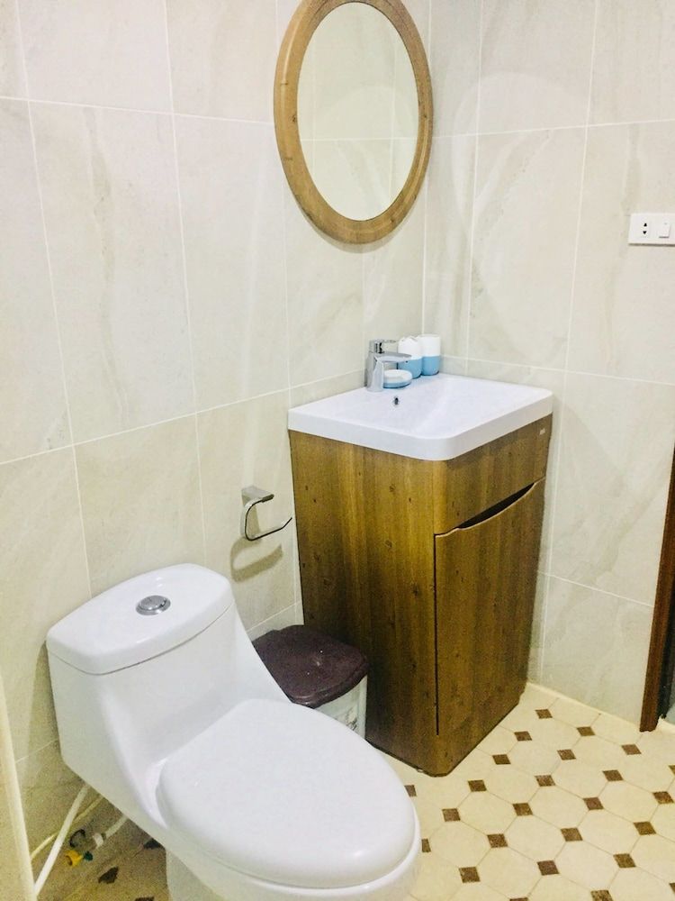 Tres Belle Maison Piscine Privée 5-Bedroom Villa with Private Pool 22