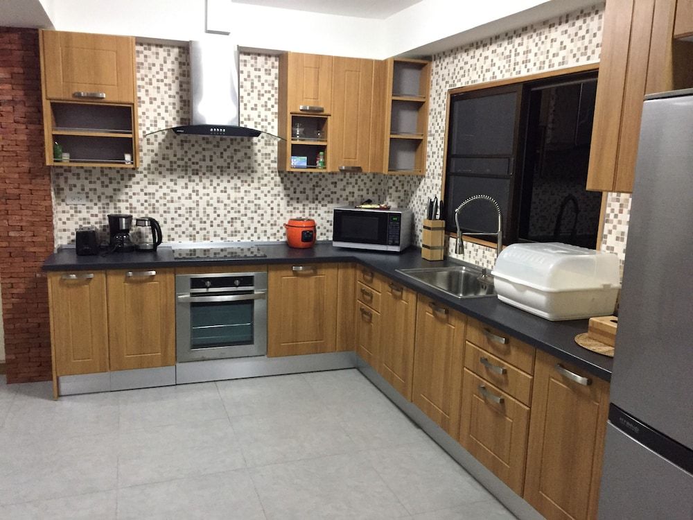 Tres Belle Maison Piscine Privée 5-Bedroom Villa with Private Pool 15