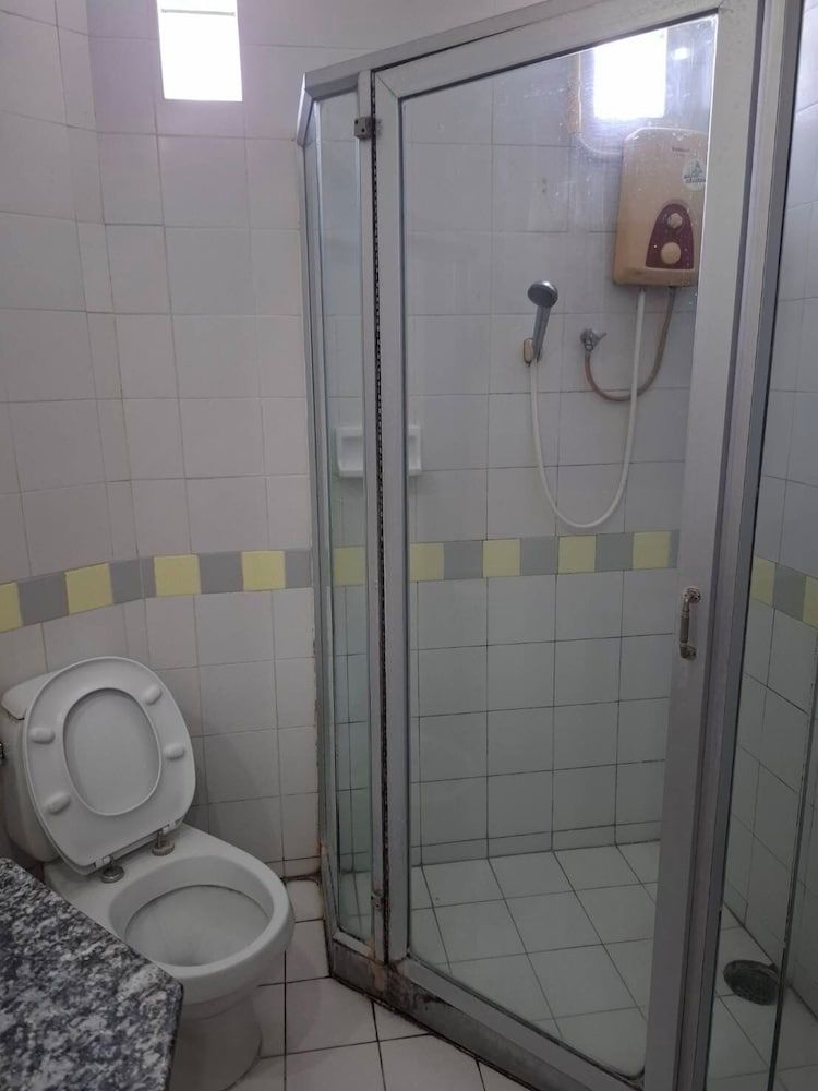 Lopburi Residence Hotel Standard Twin Room, 2 Twin Beds, Non Smoking, Air conditioning 3