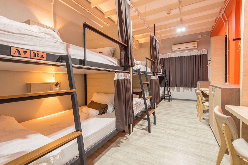 Siam Stadium Hostel Shared Dormitory, Women only 4