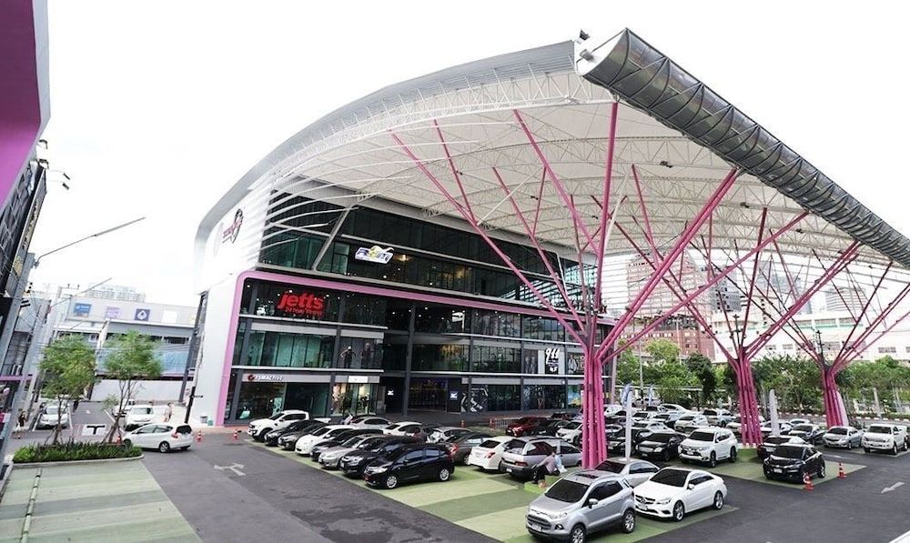 undefined Siam Stadium Hostel 6