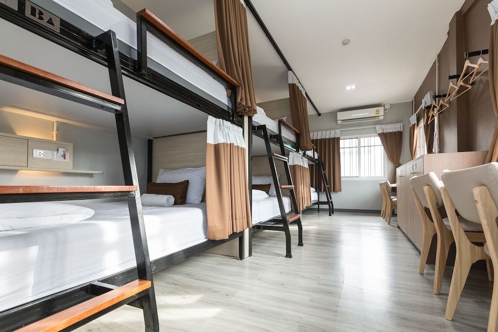 Siam Stadium Hostel Shared Dormitory, Women only 5