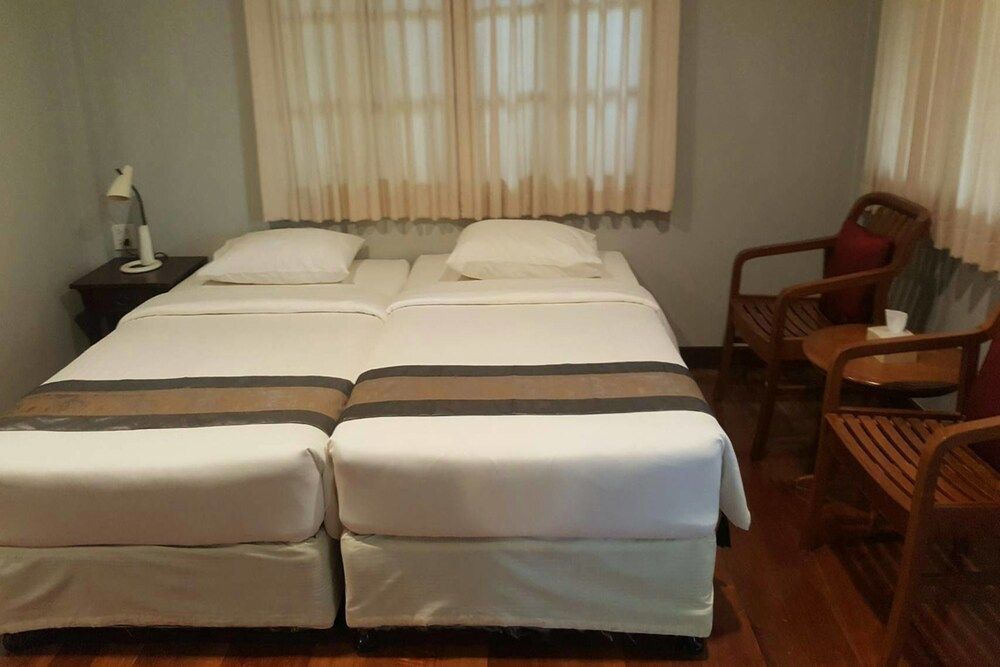 Baan Klang Aow Beach Resort Basic Double or Twin Room 3