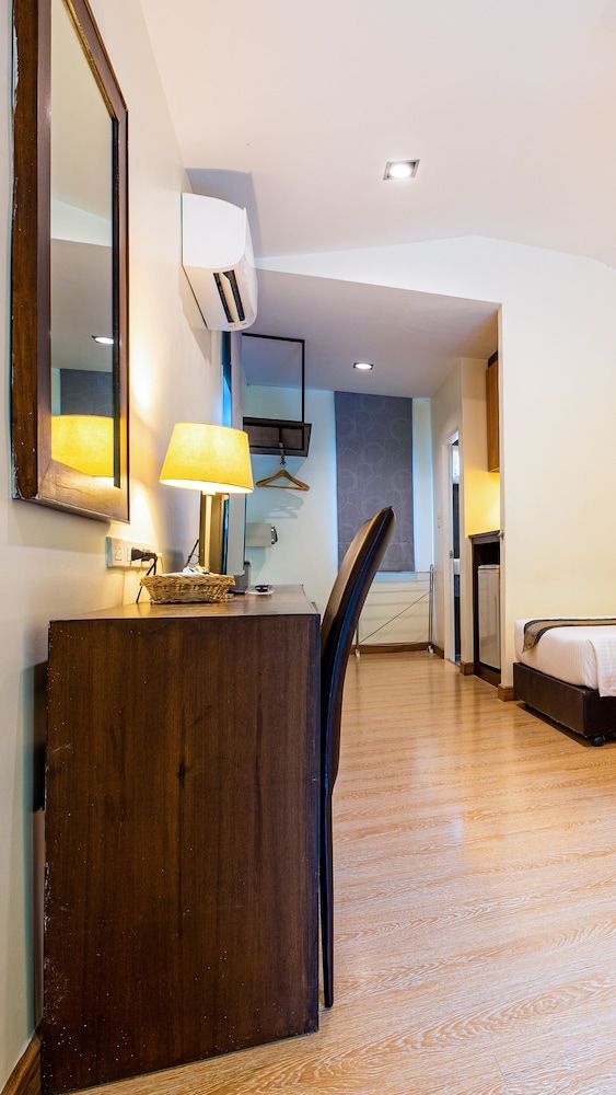 Baan Klang Aow Beach Resort Two Bedrooms Bungalow 10