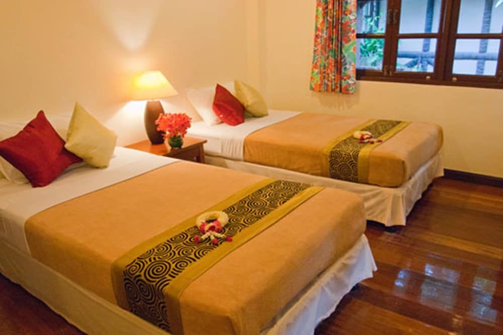Baan Klang Aow Beach Resort Two Bedrooms Bungalow 3