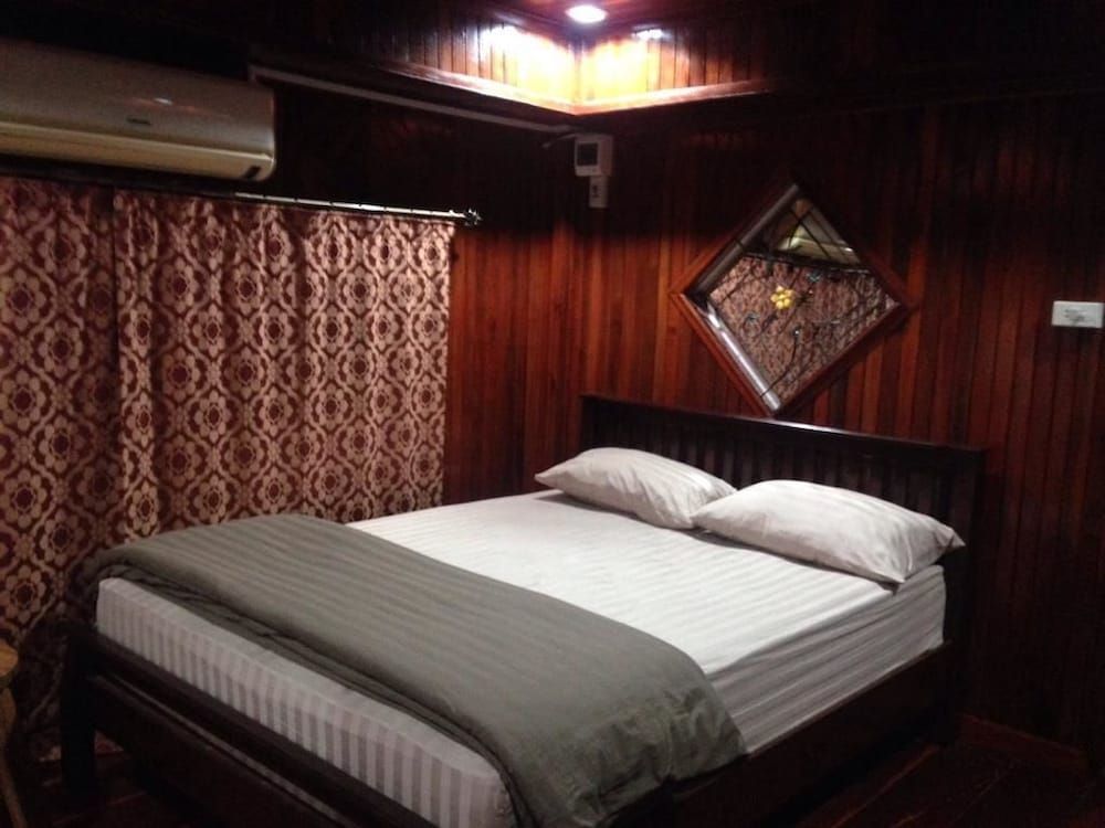 Klong Muang Seaview Signature Villa, 1 King Bed 2