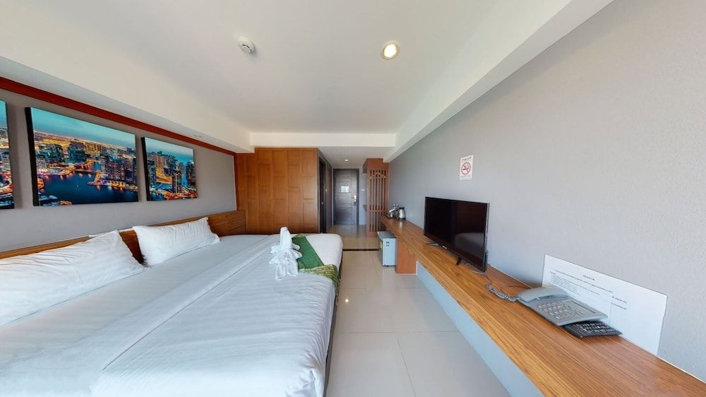 PP@Hotel Rangsit Deluxe Triple Room 5