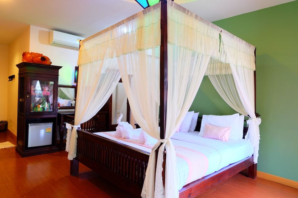 P Paradise Hotel Standard Double Room 8