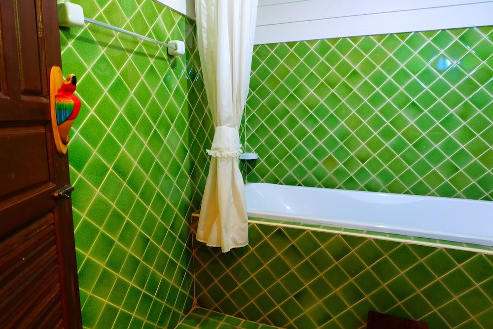 P Paradise Hotel Standard Twin Room 9